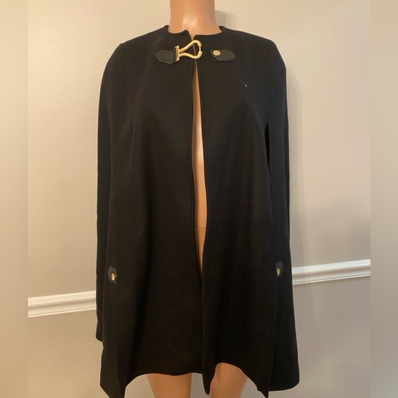 Zara wool cape - Picture 5 of 5